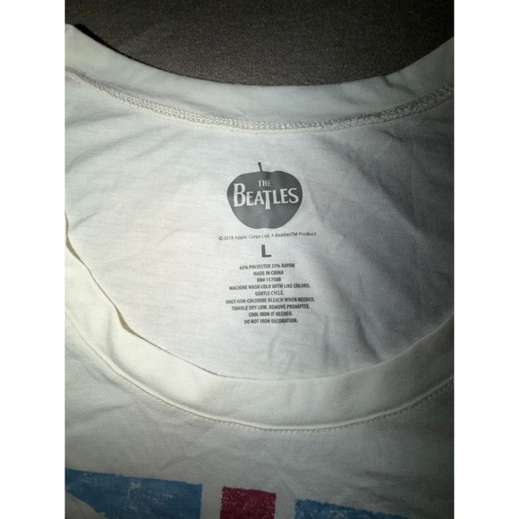 The Beatles Union Jack T Shirt And Lounge Shorts Set Women's, Size L, NWOT - Picture 5 of 7